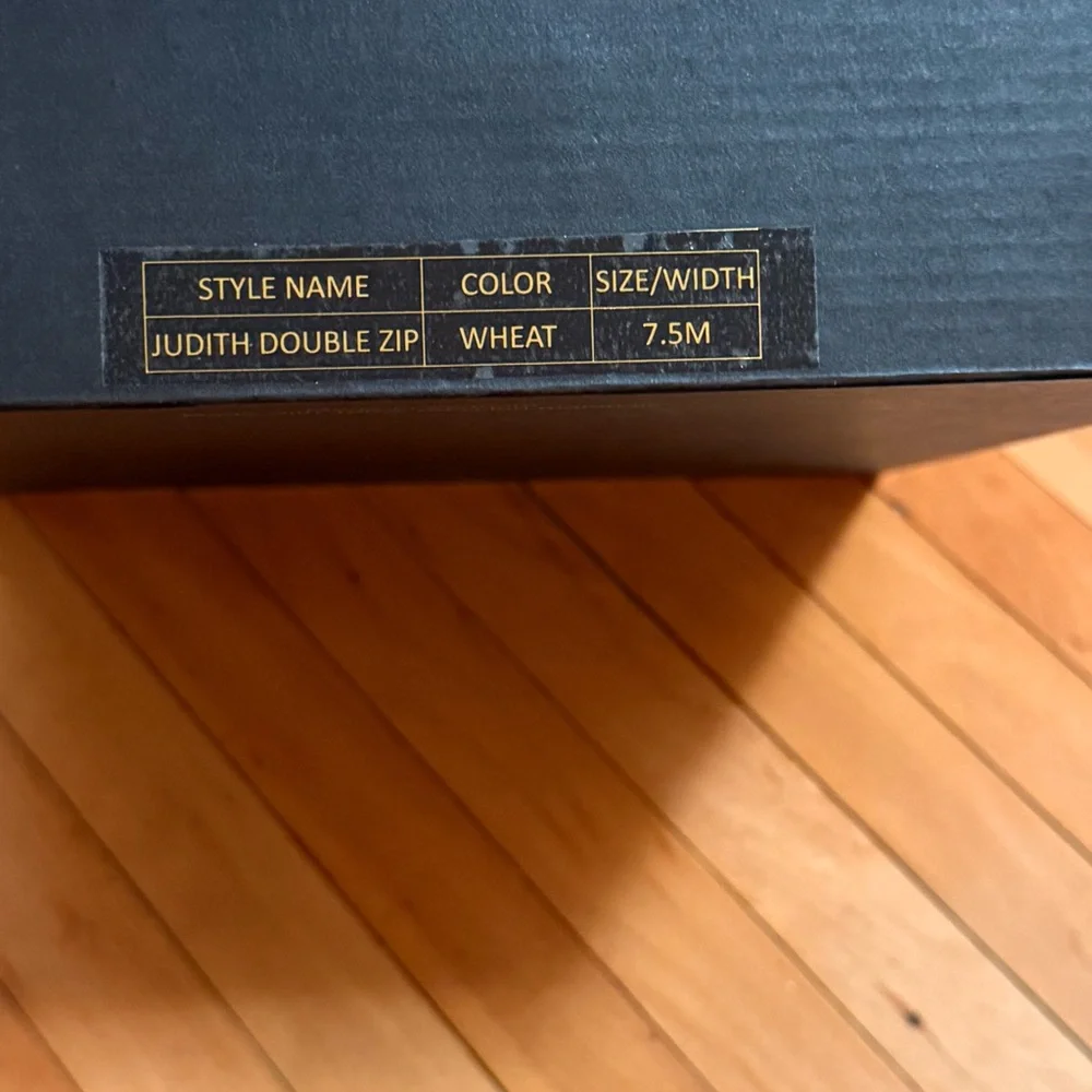 Frye Women's Tan Leather Booties Judith Double Zip NIOB sz 7.5 - Picture 4 of 4